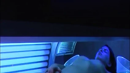 Solaryumda kamera! - klip