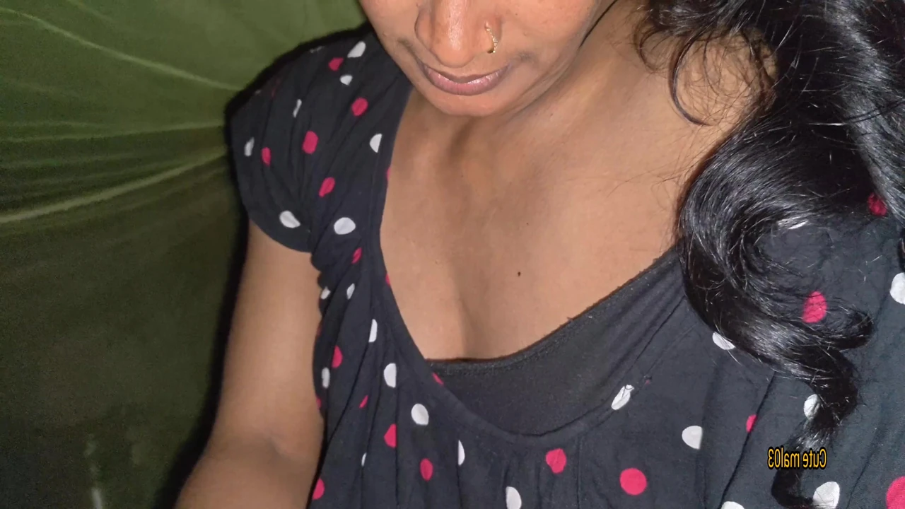 Real sex with hot Bengali girl at night