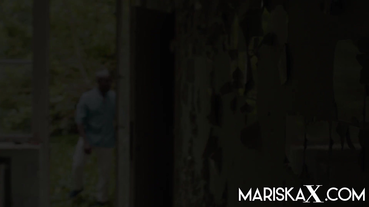 MARISKAX Mariska offered to a BBC by her husband