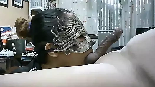 Muhteşem Pinay'den şehvetli oral seks