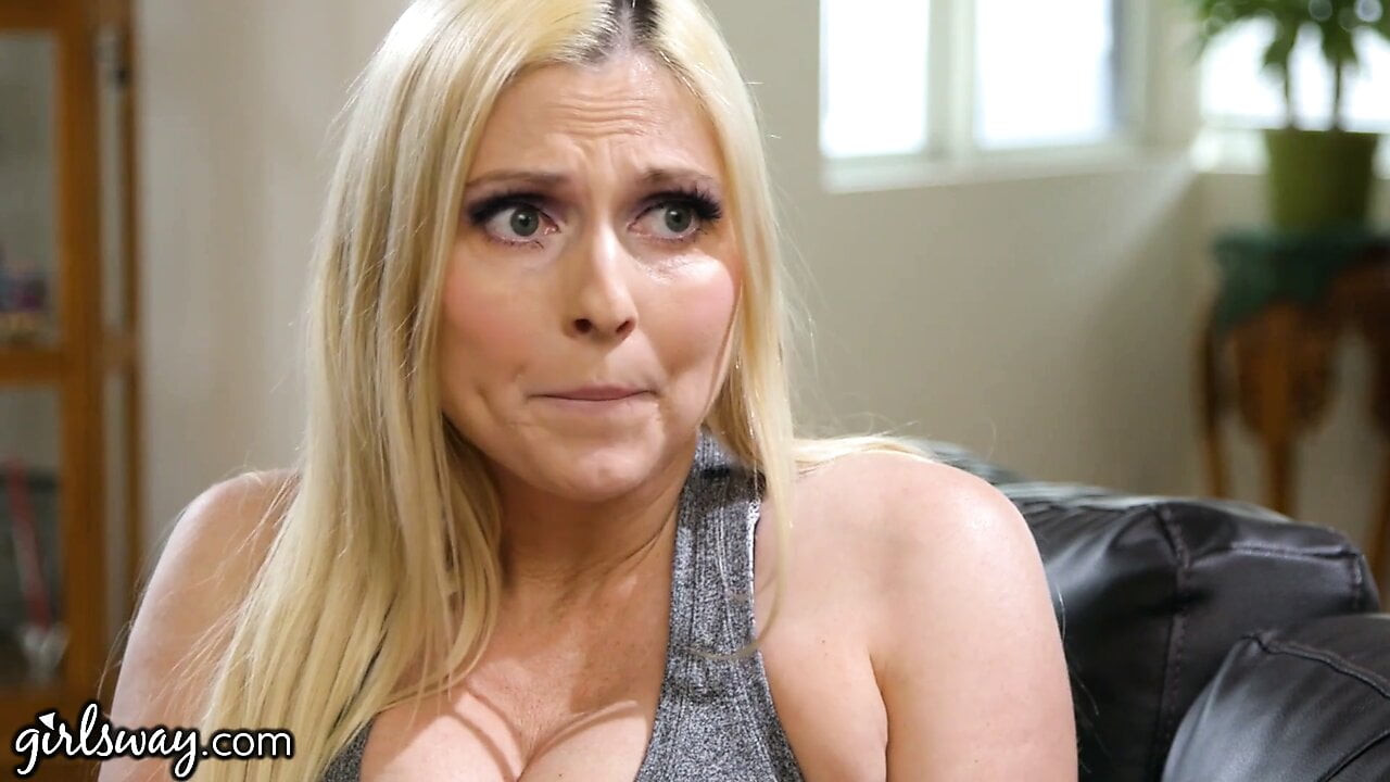 Christie stevens kızının seksi öğretmeni karla ile sikikleri