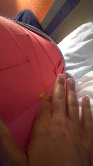 Benim büyük boody judys kıçımda biraz hardal sürtme