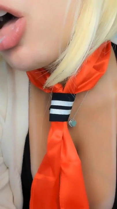 Himikp toga cosplay 31 talimatı gırtlağına kadar alıyor ve ağzına boşalma | Klip 1