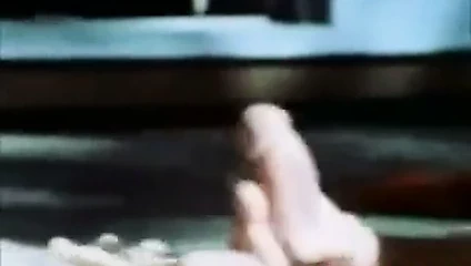 Retro havuz başı twink eşcinsel alem