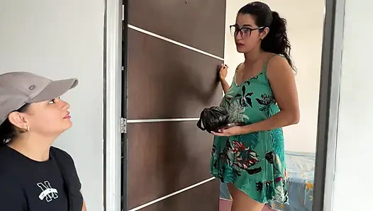 Garip beni çok sert sikiyor, beni bağlıyor, bana hükmediyor ve içime boşalıyor!