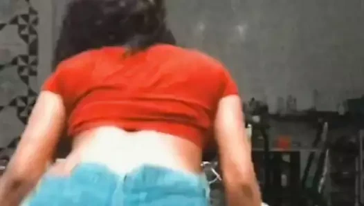 .elliysax dans funk (3)