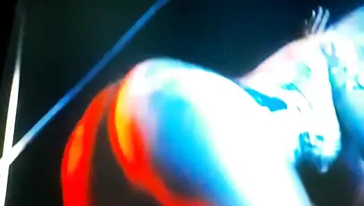 Boşalmak haraç iggy mo sıçrama