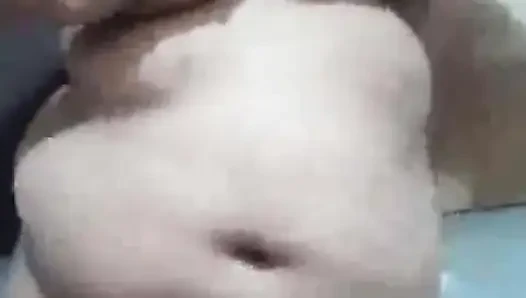 Gel benimle şehvetli ve canlı bir dans et