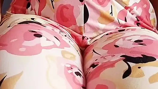 Asya desi kız ağır çekimde büyük bakire kıçını kapar