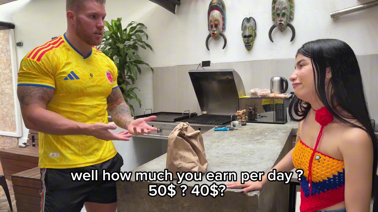 A Slutty Delivery Girl Offers Her Tight Ass to a Muscular French Guy and Ends up with Her Ass Split Open and Full of Cum