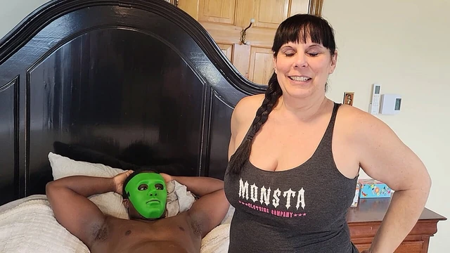 Beni fişe taktılar ve siktiler