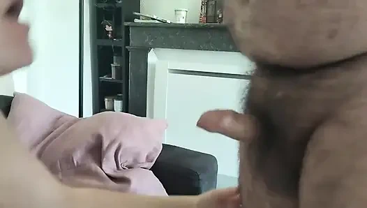 Erkek arkadaşım beni mastürbasyon yaparken yakalıyor