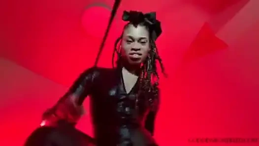 Taşaklarını döv ve ye - zenci kadın egemenliği tanrıça rosie reed cbt ve döl yeme talimatı hakimiyeti bakış açısı - standart tanım