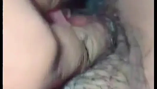 Sikişmeye hazırsan, bırak saçımı temizleyeyim.