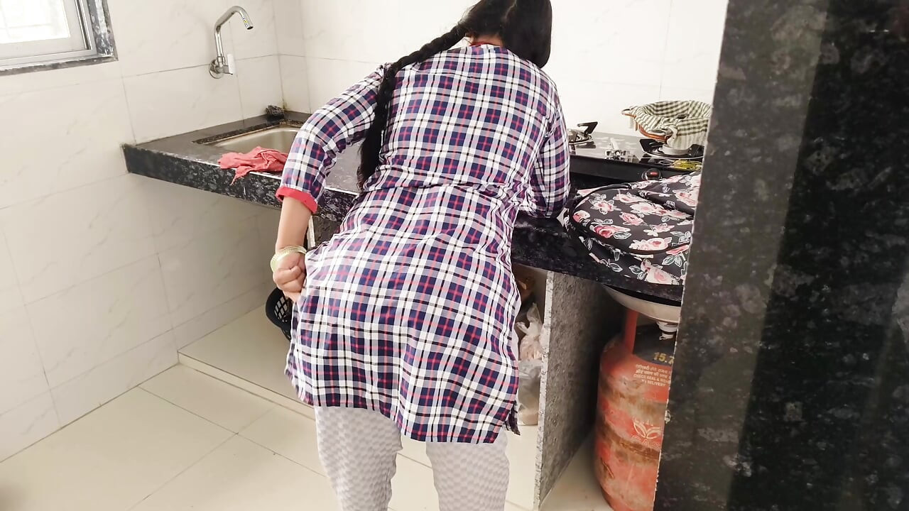 Hintli öğretmen öğrenci yeni seks videosu viral