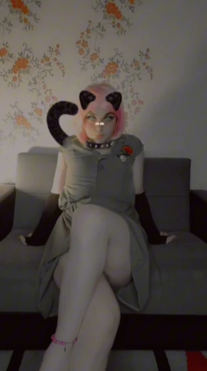 Kitty Couture: Modacı Femboy Fantazisi | Klip 1