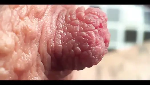 Meme uçlarımda aşırı yakın çekim oynuyor