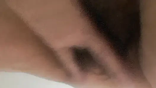 Stepmom having a really nice orgasm with a squirt