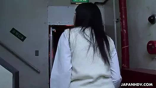 Asya okul kız emme sert üzerinde the şişman dong