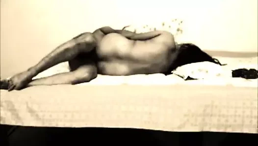 En şaşırtıcı ünlü desi Hint karısı shree paylaşılan video