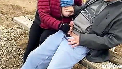 Açık havada iz üzerinde dogging