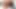 Yaramaz hatun dildo yalıyor ve sonra tıraşlı amına sokuyor