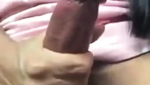 Sevimli transeksüel sevimli boşalma