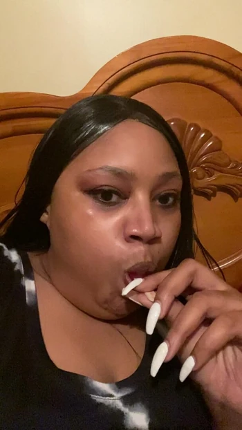 Глубокая глотка, сочная попса