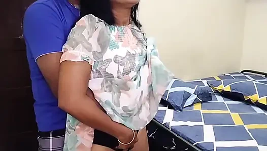 Tamil üvey kız kardeş pusssy