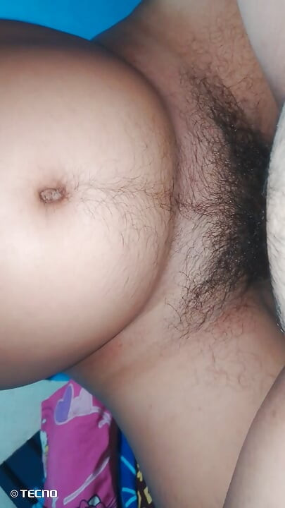 Quick Fuck To My Noughty Wife, Until We Cum At The Same time,