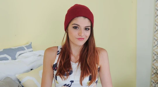 Minyon genç esmer genç çocuk bakıcısı becerdin tarafından müşteri