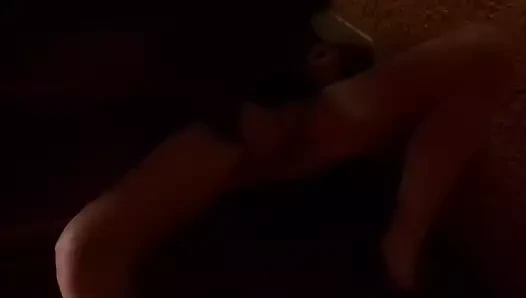 Mari, merdiven ve küçük parmaklar