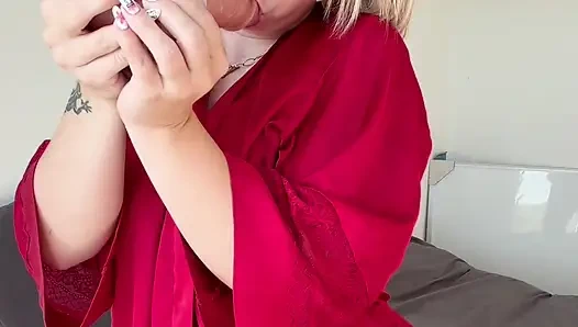 Fransız bomba Giuliana, iyi sürtük modunda