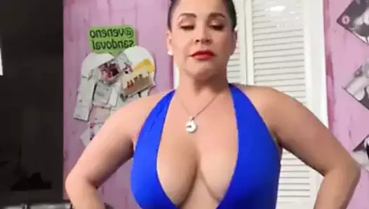 Carolina Sandoval sus chichotas