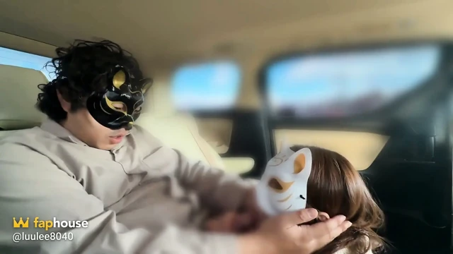 Karşılıklı kıskançlıktan dolayı iş yerinde otoparkta seks