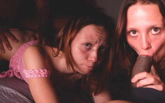 Brezilyalı Akina Asmus ve ağzına girdi