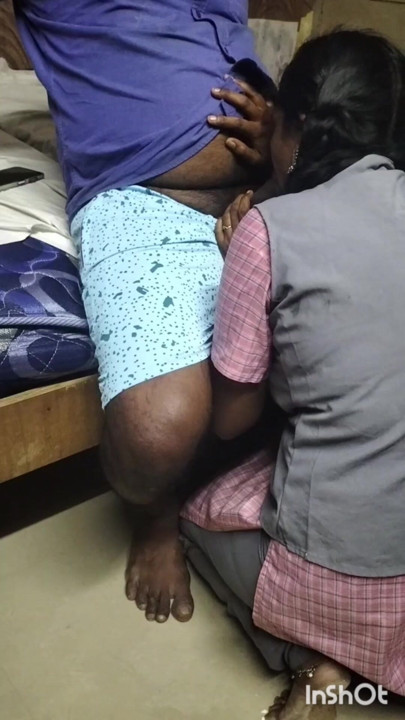 18+ üniversiteli kız sakso çekiyor