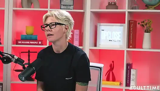 Octavia Red: büyüyen Hıristiyan ve eşcinsel pornosu seven - yetişkin zamanı podcast'i