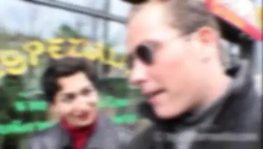 Seksi Iç Çamaşırı Giymiş Soy Köklü Kadın Için Popo Sikme