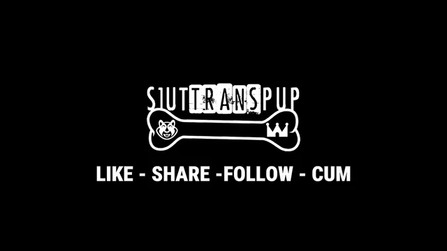 S1uttranspup blacklit odada 9 inçlik bir dildo alıyor