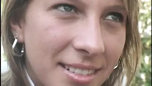 File çoraplı harika esmer fahişe derin anal sikişiyor