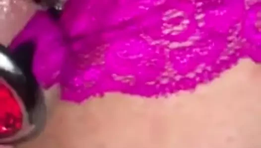 Uyumadan önce götüm göz kırpıyor