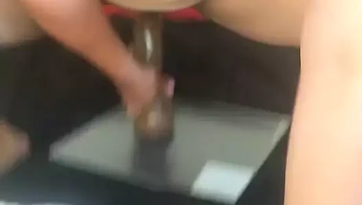 Latina eş craves bbc yani o sürmek yapay penis