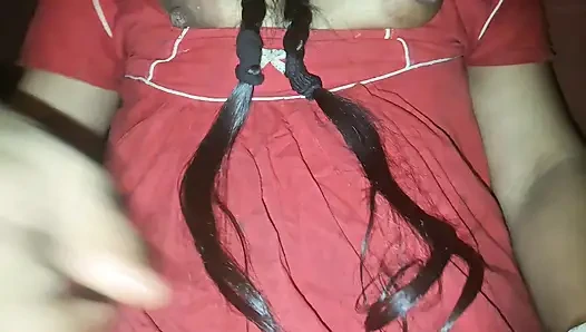 Üvey kız kardeşle sert seks porno videosu