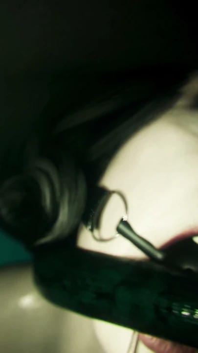 Lady Dimitrescu bdsm anal seks makinesini seviyor - boşalmasını sağlıyor - 3 boyutlu animasyon yerleşik kötü