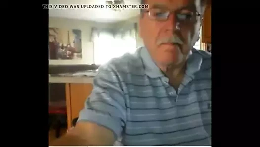 Dede kameraya boşalıyor