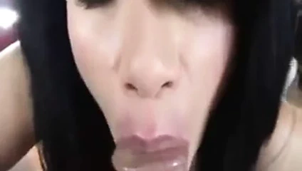 sadece şaşırtıcı oral seks