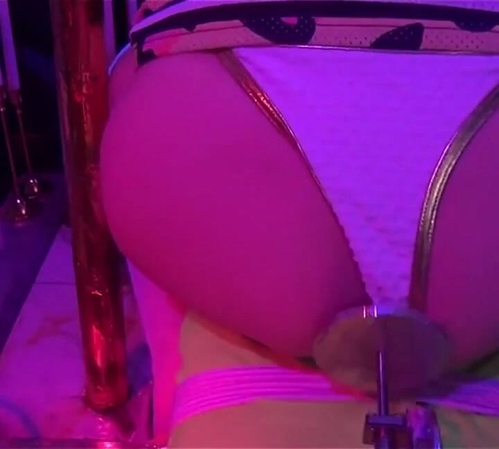 Toypleasurexxx - genç götüm için altın bir oyuncak