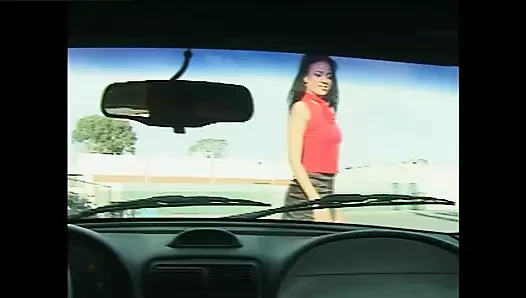 Bir sokak fahişesinin çifte penetrasyonu