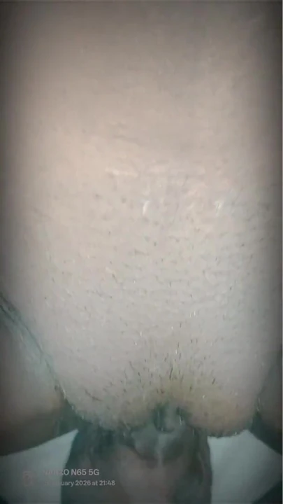 Hintli köylü kızı sıkı amcıklı ilk kez xxx video, güzel Hintli kız sıkı amcıklı sert seks videosu | Klip 1